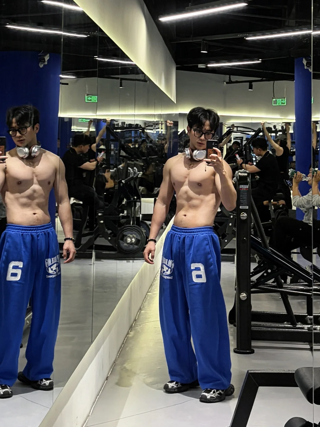 再上一周班就放假啦