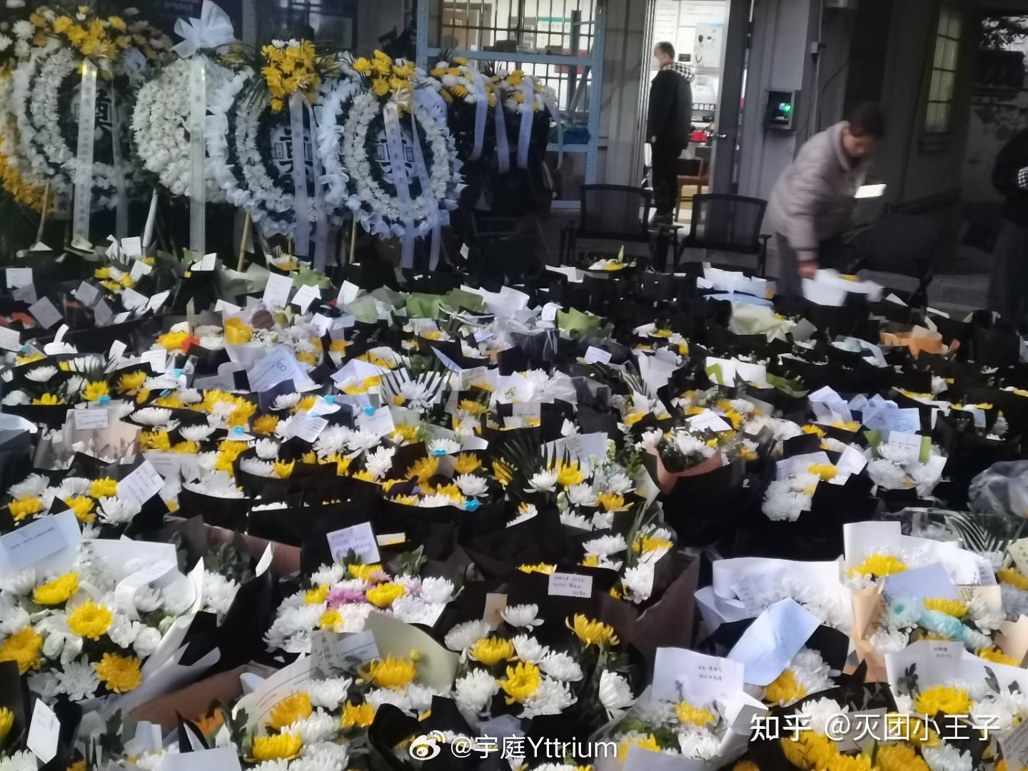 听说好多人去给张雪峰送行。 