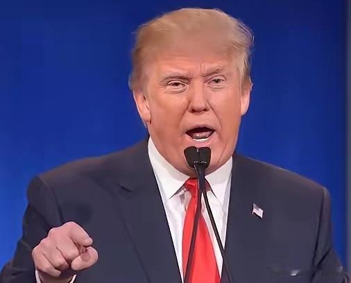 特朗普彻底呆住了，刚刚宣布向台出售价值超过100亿美元的大规模武器装备，中国就取