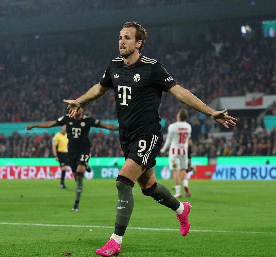 德国杯第三圈，拜仁在客场3-2艰难战胜柏林联合。赛后，打进一球的凯恩接受了媒体的