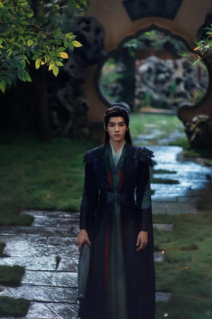 龚俊新剧颜狗盛宴 龚俊新剧颜狗盛宴没错了！《暗河传》苏暮雨自带侠客感，皮肤自然鼻