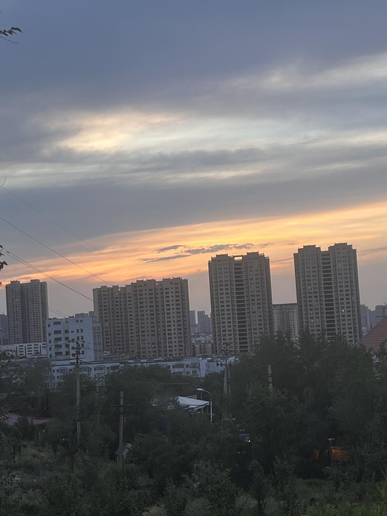 又要开启"烧烤"模式了，乌鲁木齐的高温天气又来了，2026年7月13日，最高气温