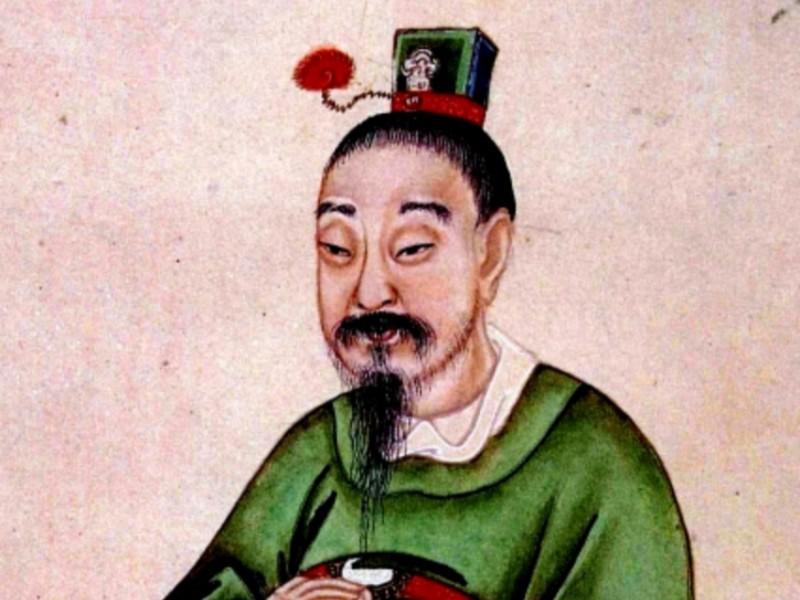 公元前115年，43岁的平阳公主寡居多年，汉武帝将32岁的卫青许配给姐姐，平阳公