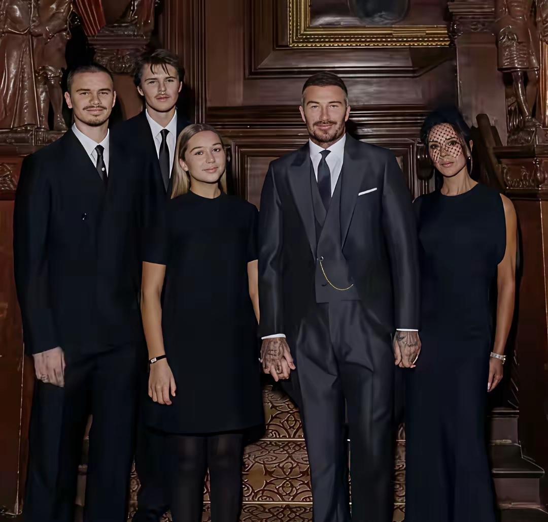 有一说一，维多利亚的教育，应该是挺“失败”的！
为何？
虽说她为了四个子女，创造