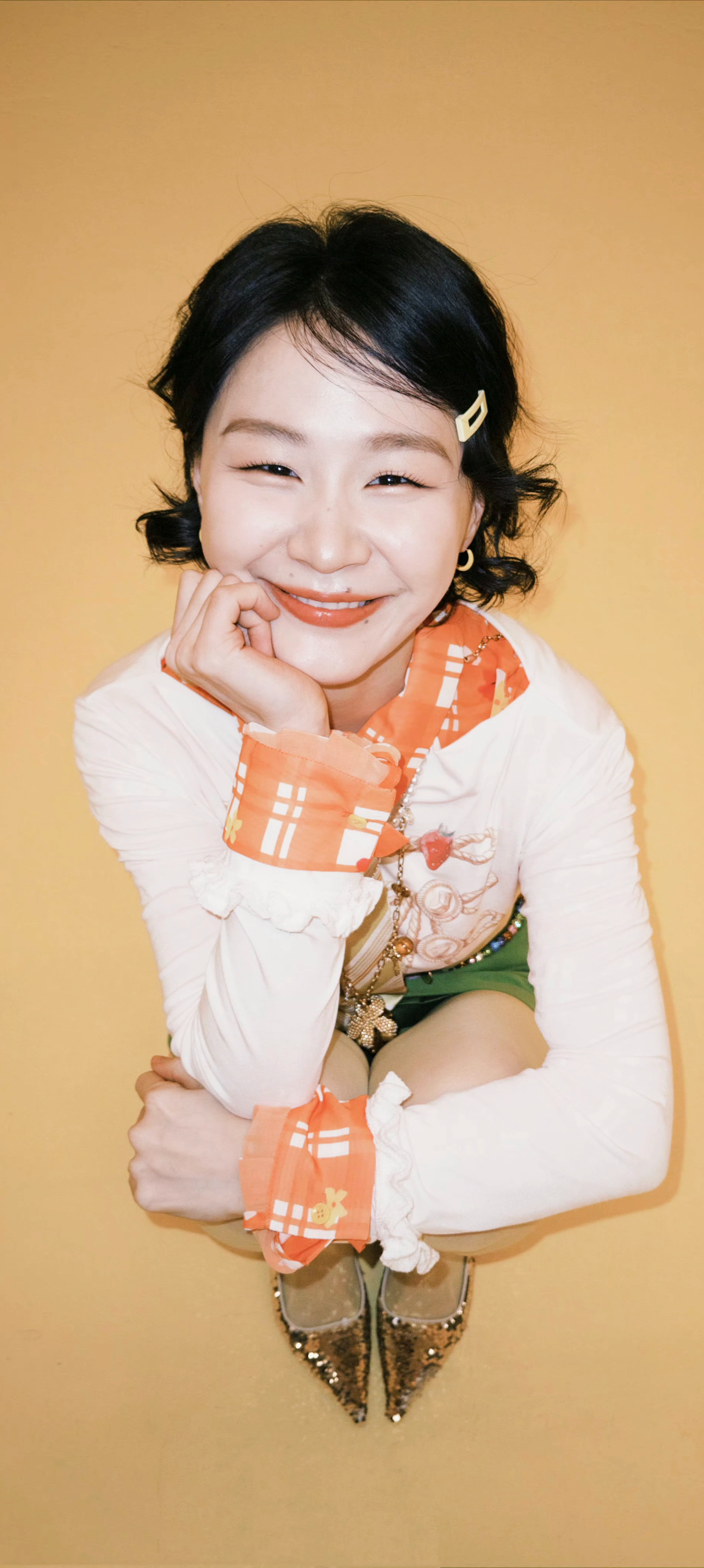 金靖 一眼超薄肤色~