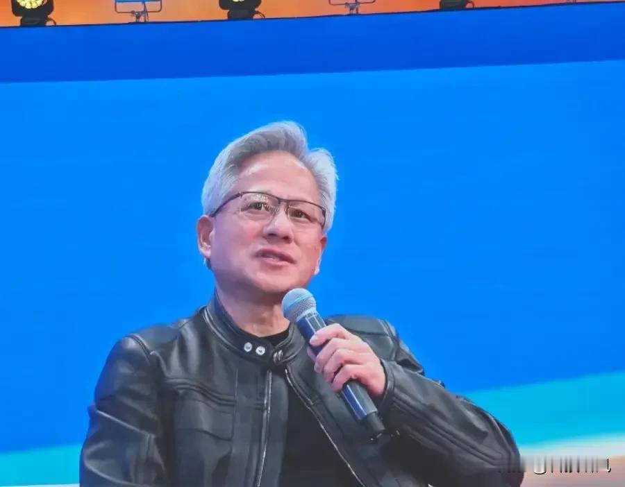 美国AI界收益持续受挫，英伟达建算力央行救场，这背后藏着美国AI产业的整体尴尬。