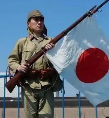 日本为什么能在二战时期发动大规模海外侵略，关键并不在于它本土面积有多大，而在于它