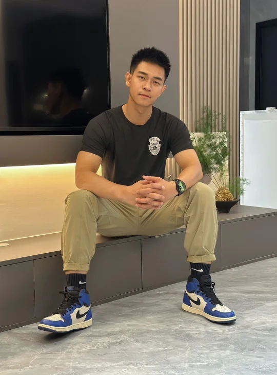 今天宠幸小闪电 ⚡️