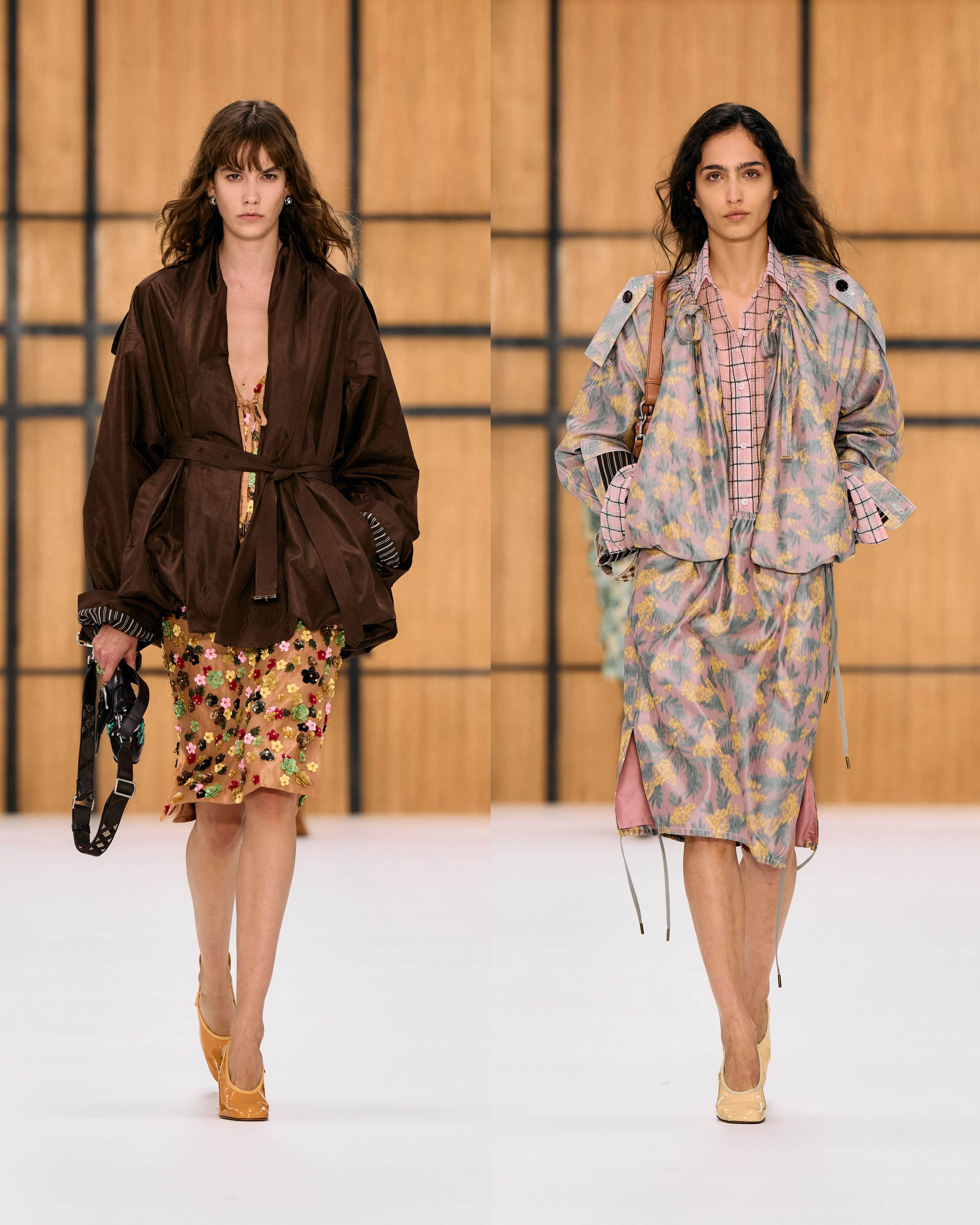 Burberry Summer 2027 RTWBurberry 2027夏季系