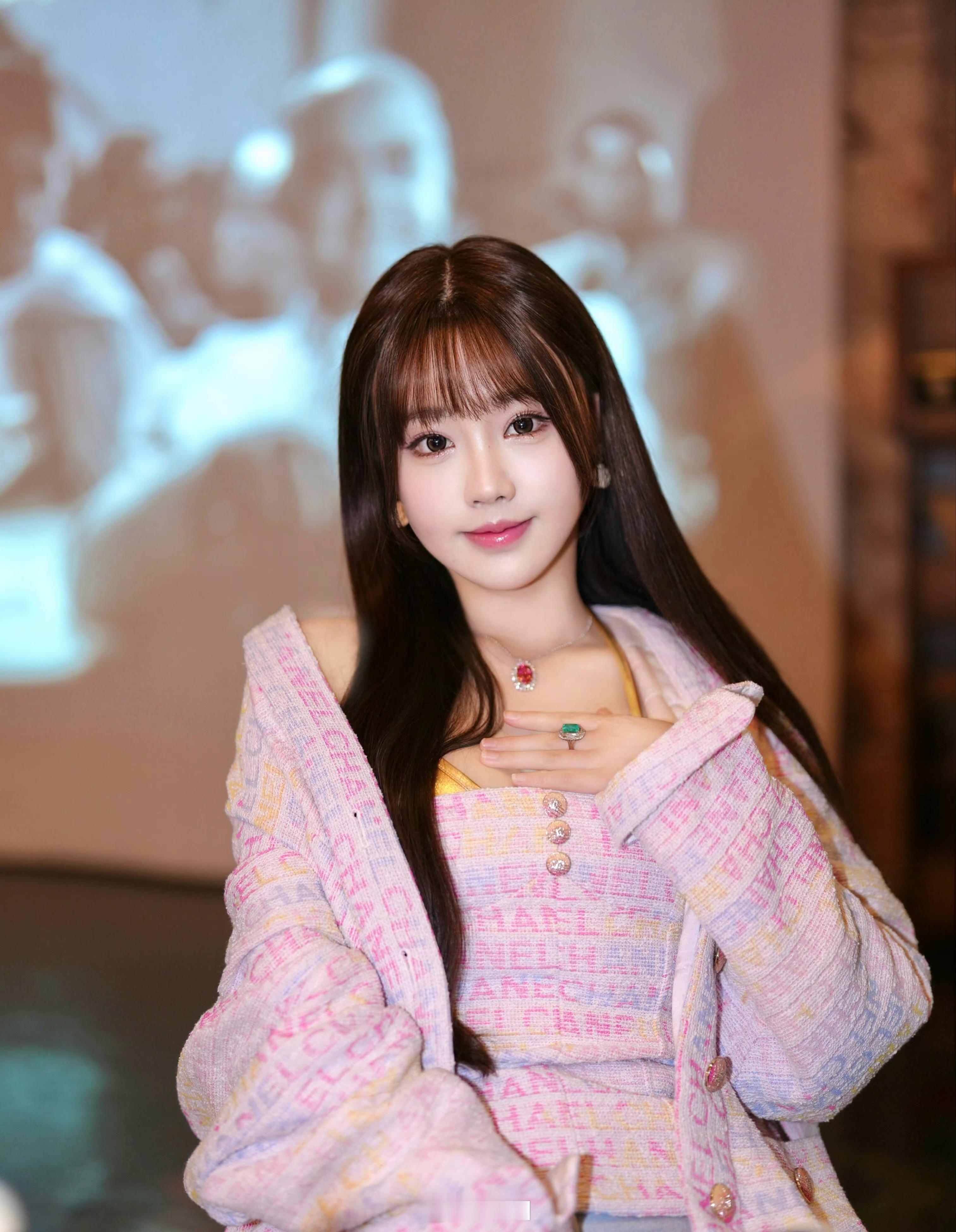 可可爱爱的穿搭 ​​​