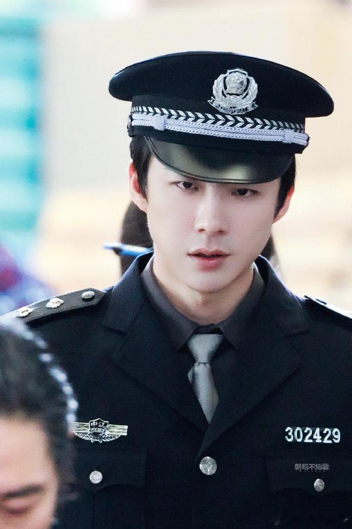 刘宇宁饰演警察刘宇宁演的警察 刘宇宁演的警察 