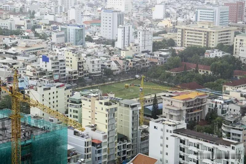越南万亿基建靠多元渠道凑钱：少量财政拨款打底，推出百亿优惠银行信贷；主推PPP吸