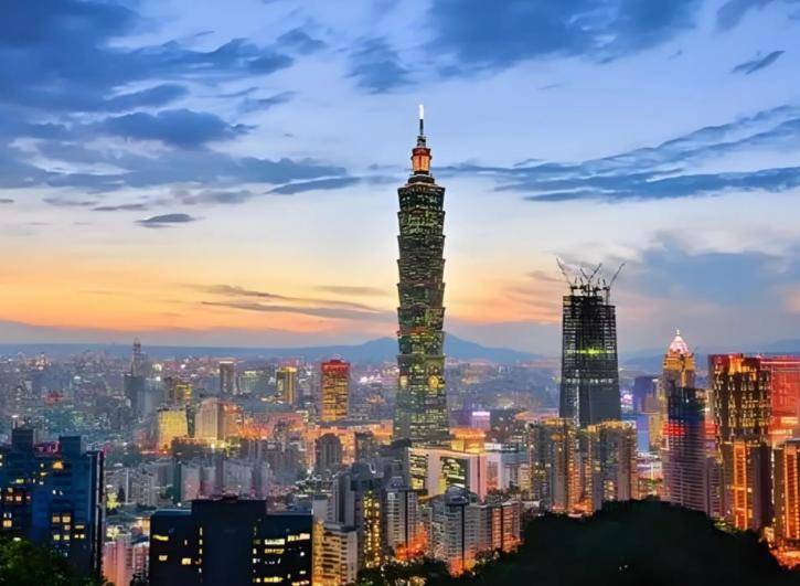 台湾统一的真正底牌，原来藏在这些“看不见”的地方。

当所有人还在争论“武统”还