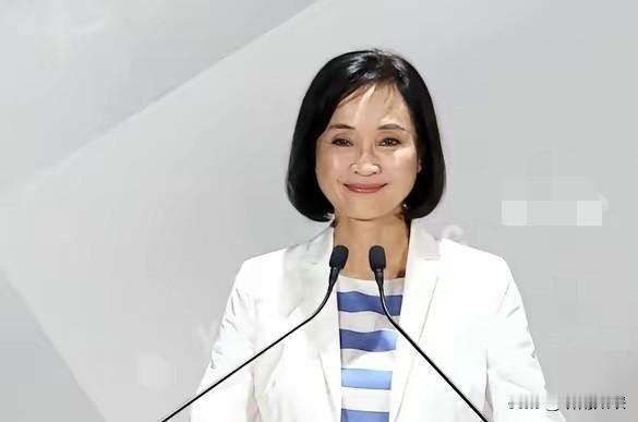 最新民调出炉，43.2%：43.1%，蓝委已经做好铺垫，柯志恩应该要全力跟进！就