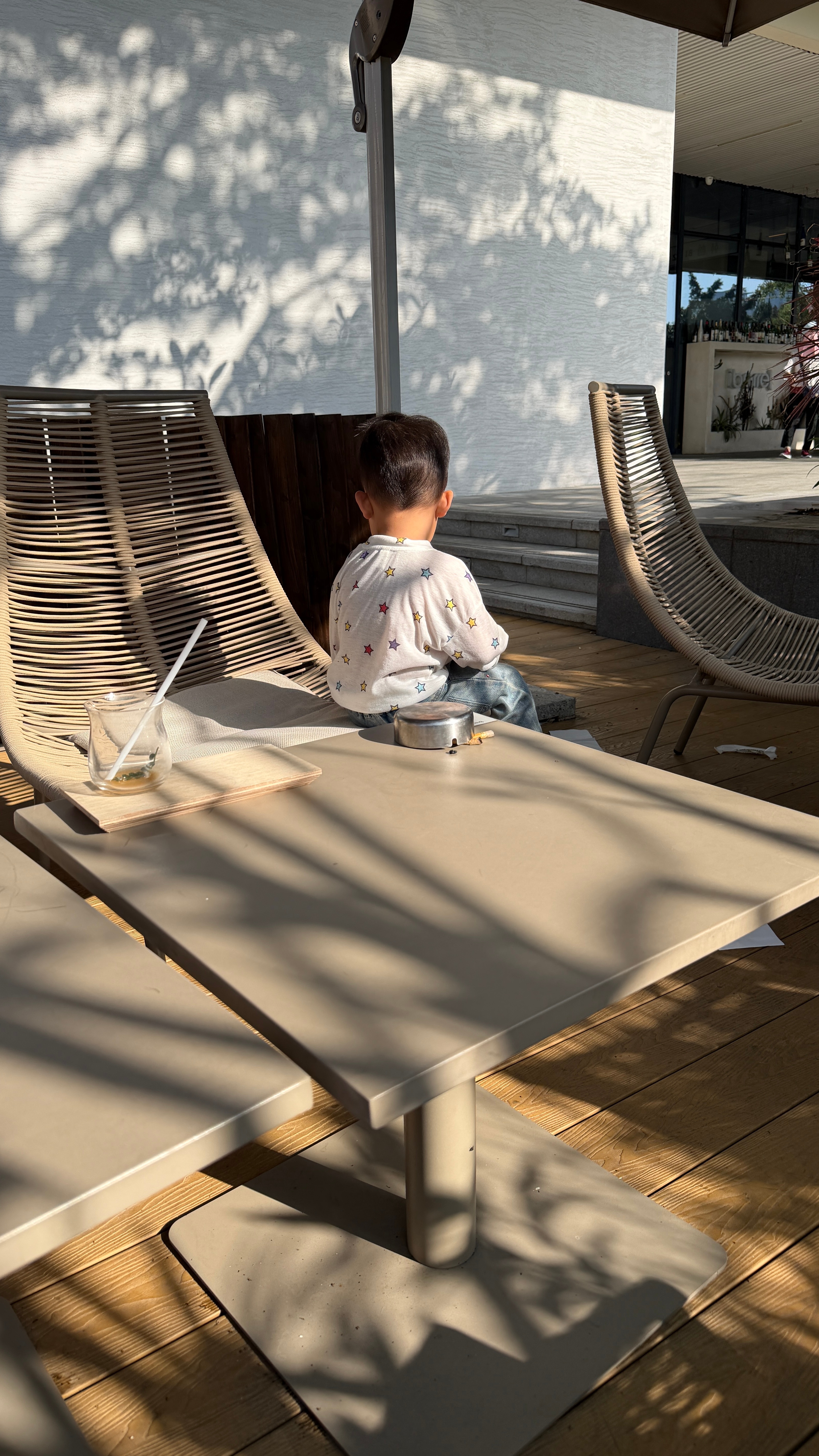 见到恩畅了，阿琛装高冷。。。 