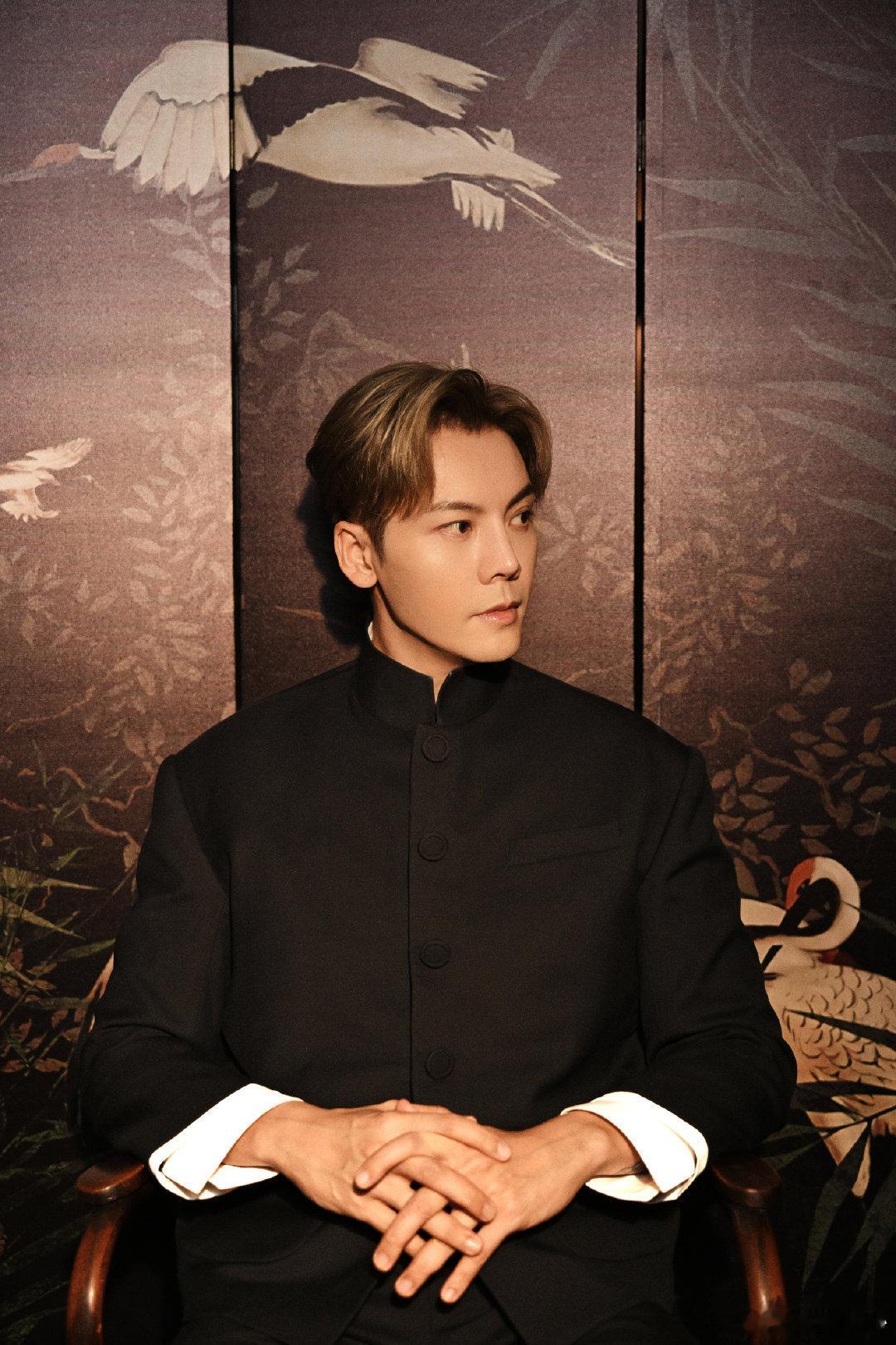陈伟霆九门这段看得我头皮发麻 真的太佩服陈伟霆的塑造力，同一角色不同阶段的反差精