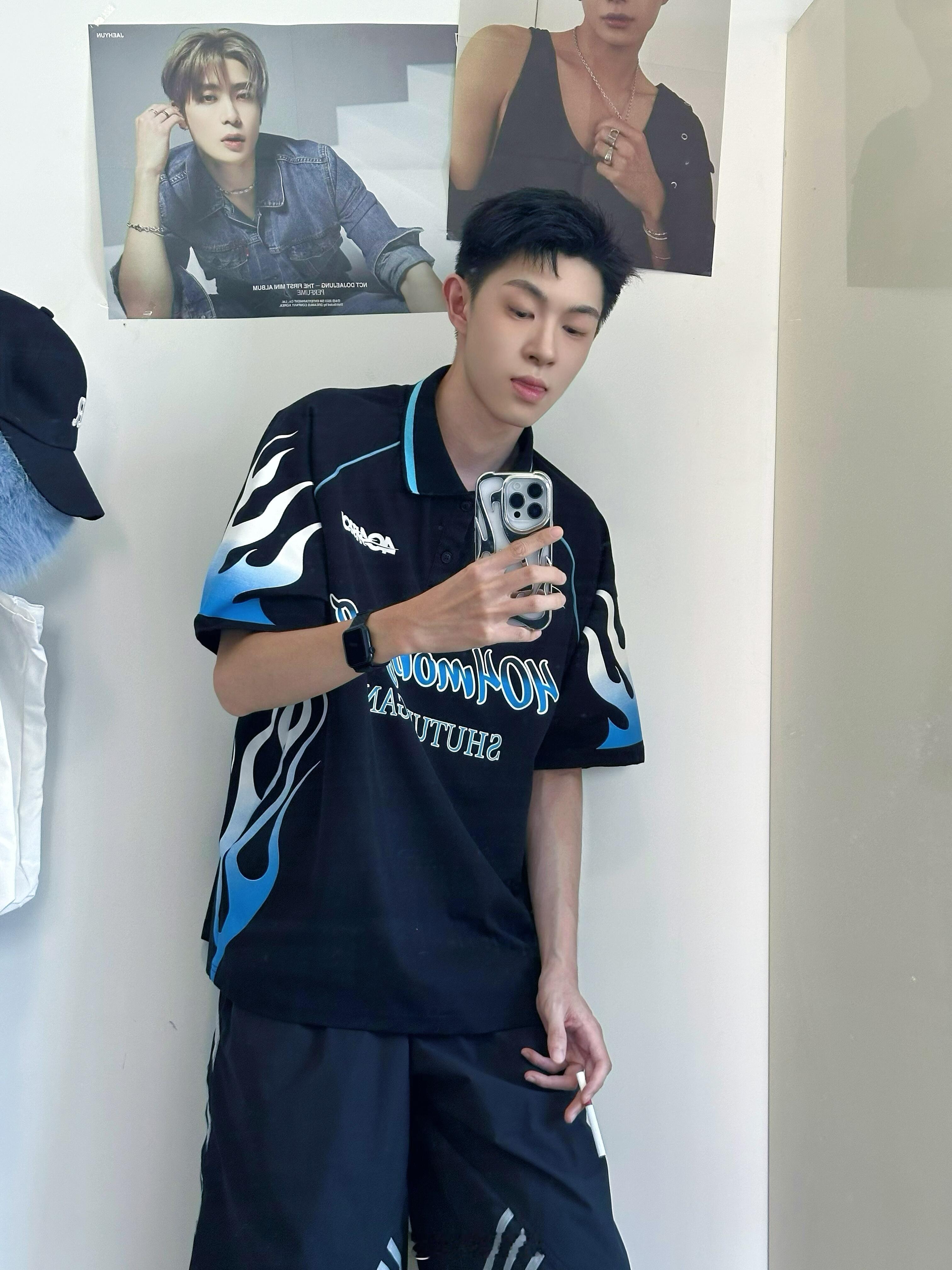 今天好热。传送门丨高汤小白菜 ​​​