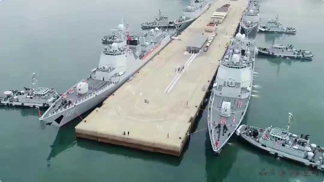 五艘军舰同时开拔，执行穿越对马海峡驶向日本海。
7月15日上午，我国2艘驱逐舰、