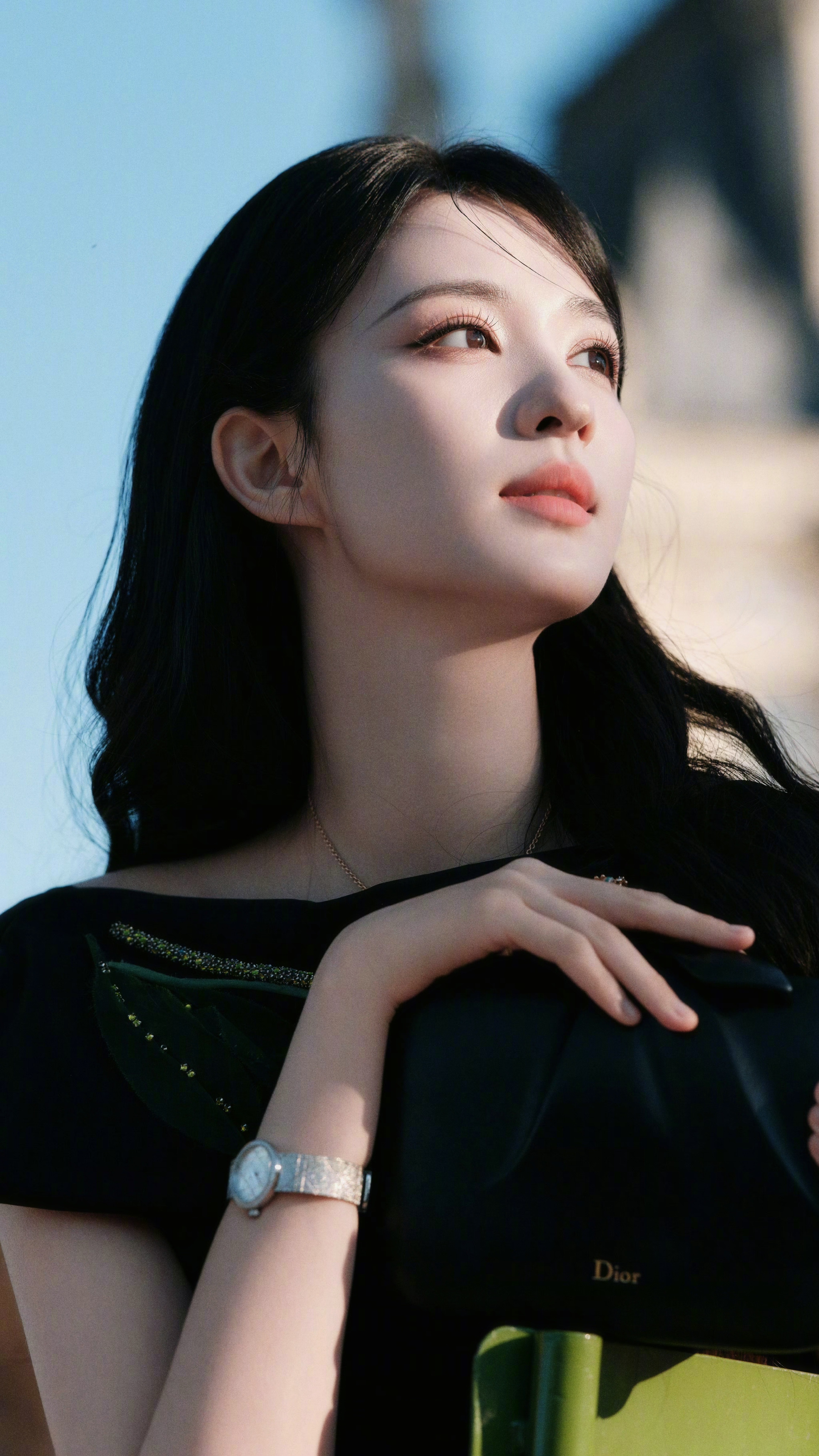 王楚然｜Dior 看秀今年真的开局顺利✨《成何体统》+春晚 路人缘大翻盘现在又拿