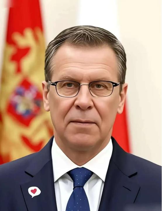 俄罗斯外长正式宣布
10月16日，俄外长拉夫罗夫15日表示，在俄美两国总统阿拉斯