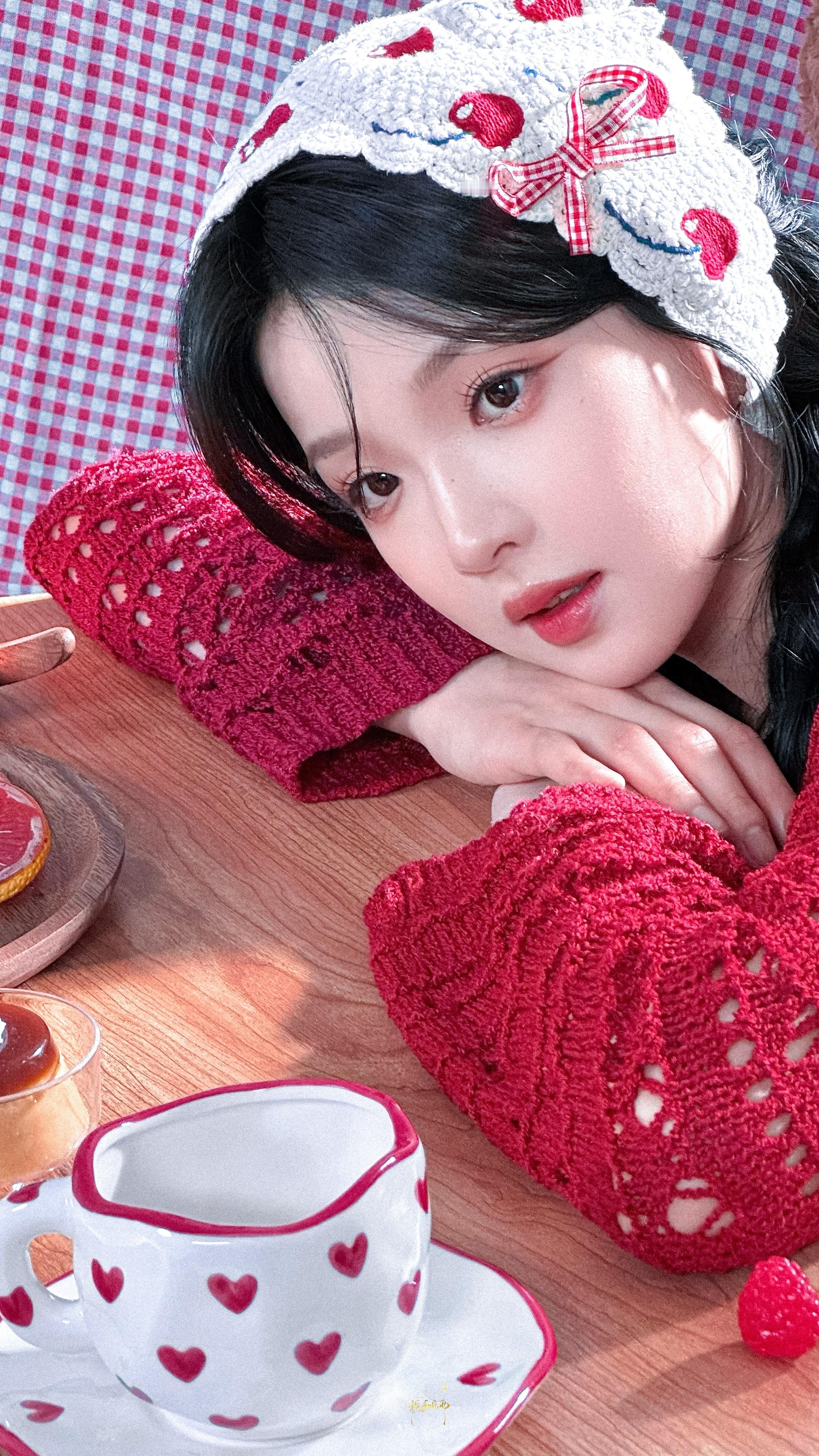 🍓🍒张淼怡超话创作官 ​​​