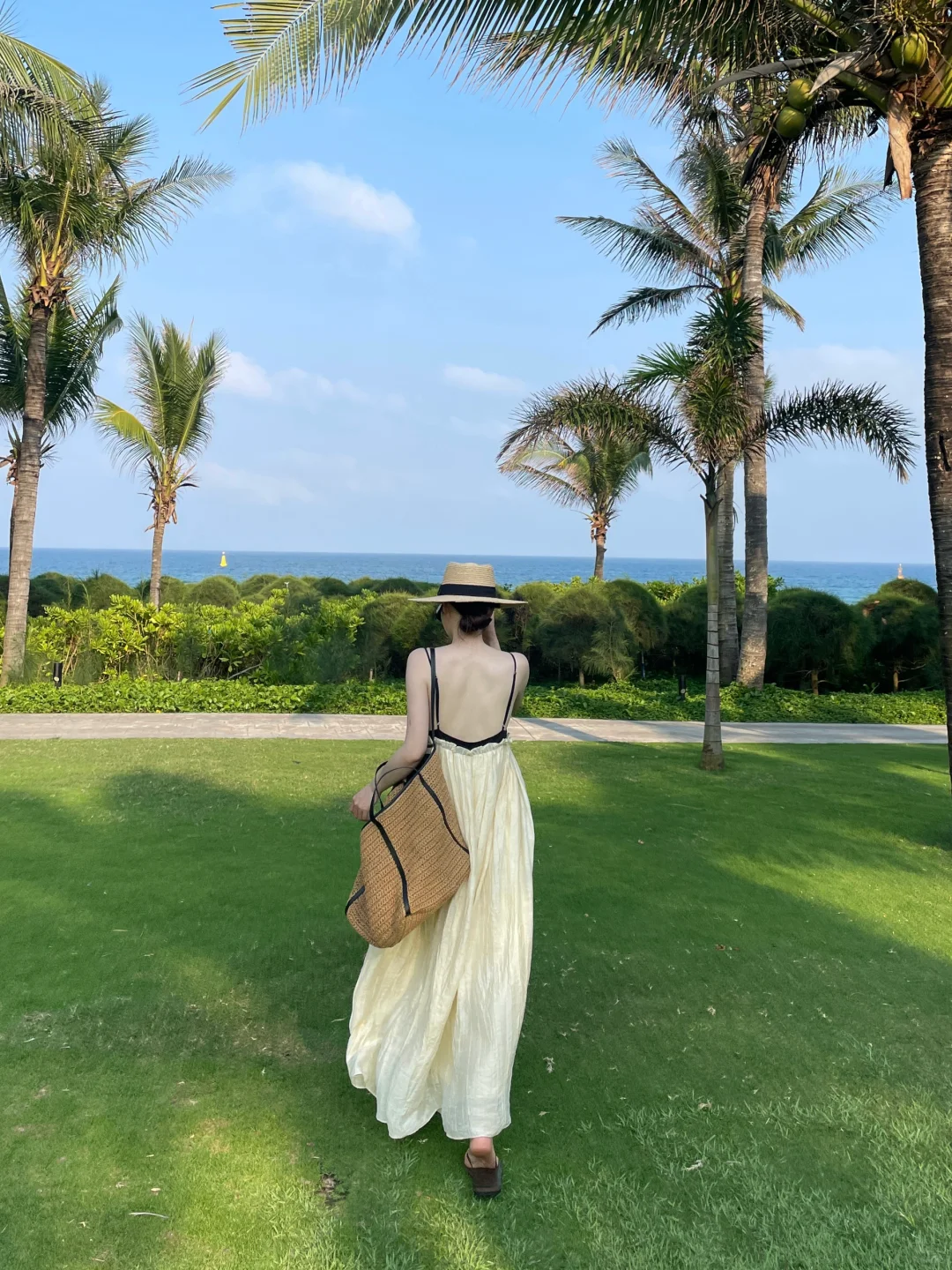 🌴