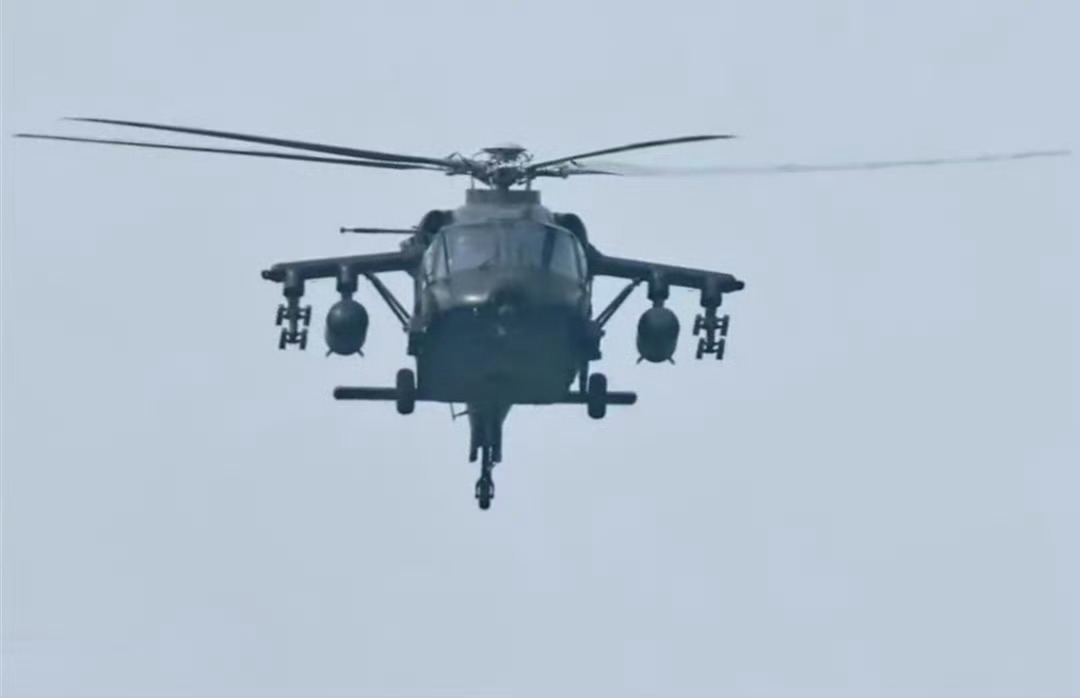 现在都想看重武直/高直了[偷笑]陆军老大哥热点观点烽火问鼎计划 ​​​