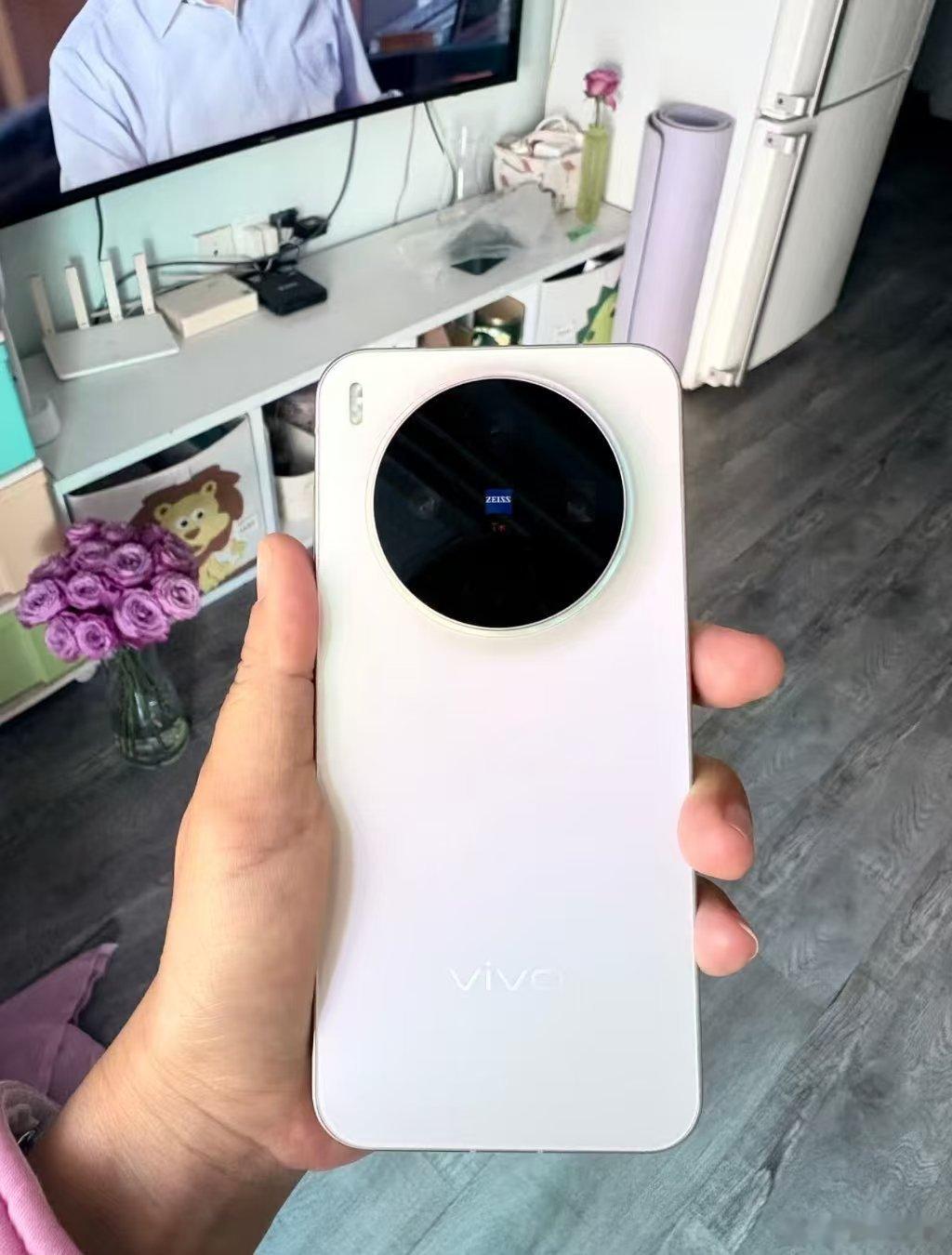 京东六大品牌手机集体降价618想买手机的赶紧停一停！超多隐藏优惠还没领呢，入手v