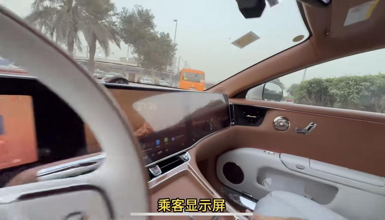 尊界S800让老外破防，美国媒体这次真急了
刚刷到一段美国汽车媒体发布的尊界S8