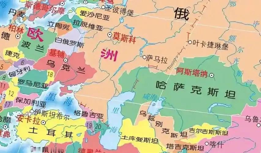 哈萨克斯坦根本不是把"摇摆"玩明白了，而是玩砸了，现在急得团团转，就是为自己的贪