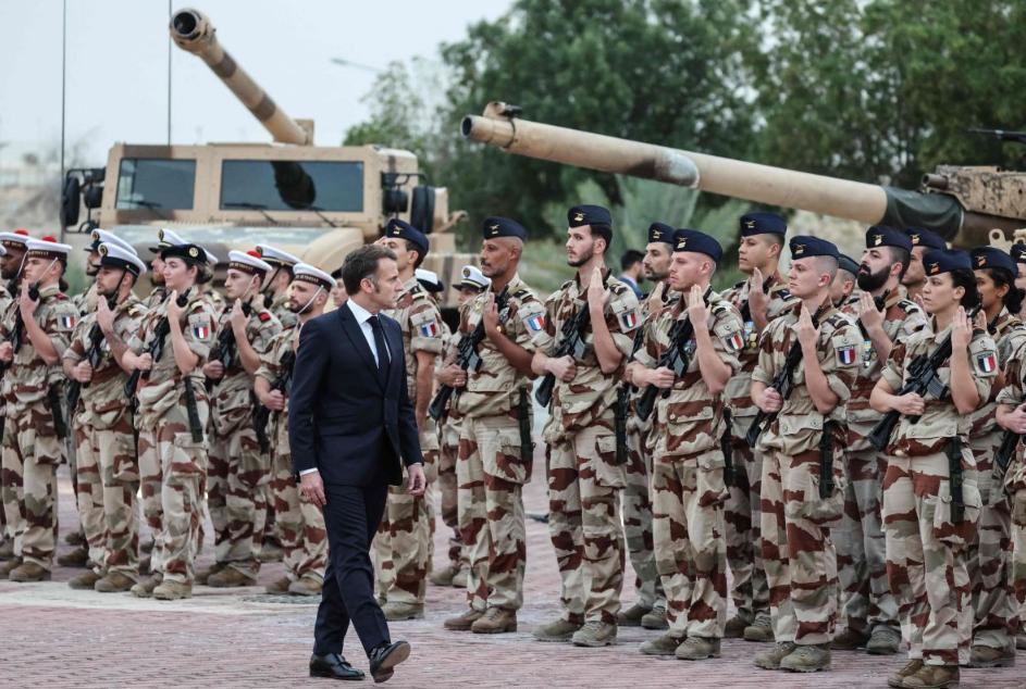 欧洲最强航母来了！马克龙官宣开建7.8万吨核动力巨舰 2038年服役
 
12月