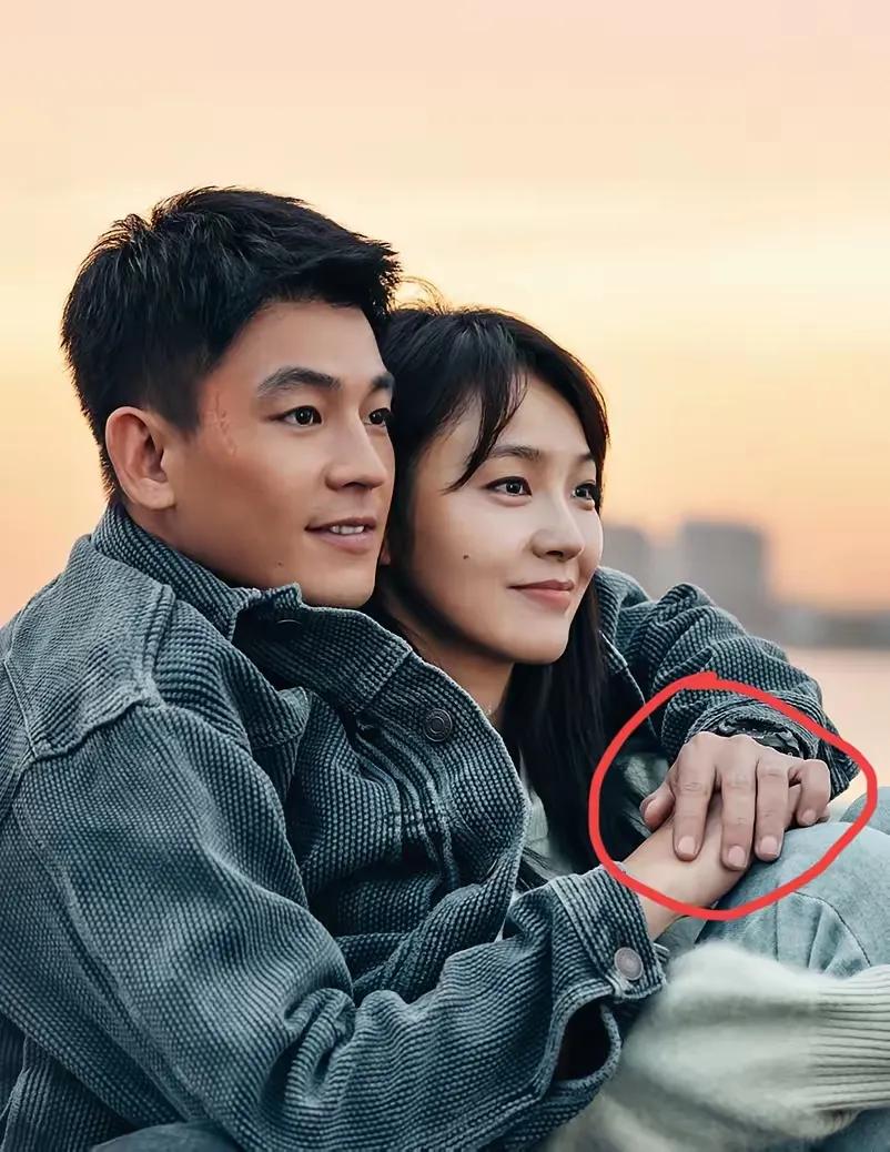 欧豪和张佳宁很般配，他为什么跟所有女演员都很般配？说他是国民男友，这话一点都不夸