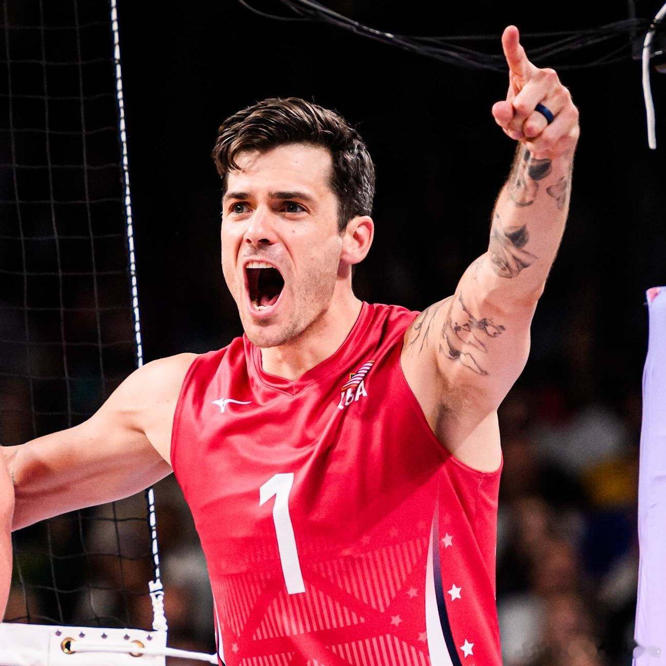 ⚡️美国名将马特·安德森即将与费内巴切俱乐部就下赛季的合同达成协议。 