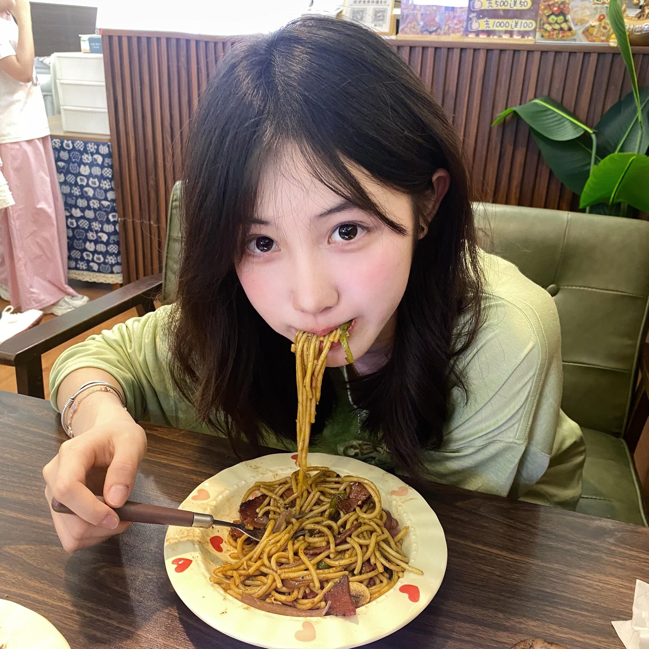 别贪心 我们不可能什么都有 别担心 我们不可能什么都没有