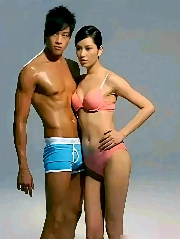 何润东和瞿颖2007年那组内衣广告，现在翻出来看，简直就是一记耳光，直接扇在内娱