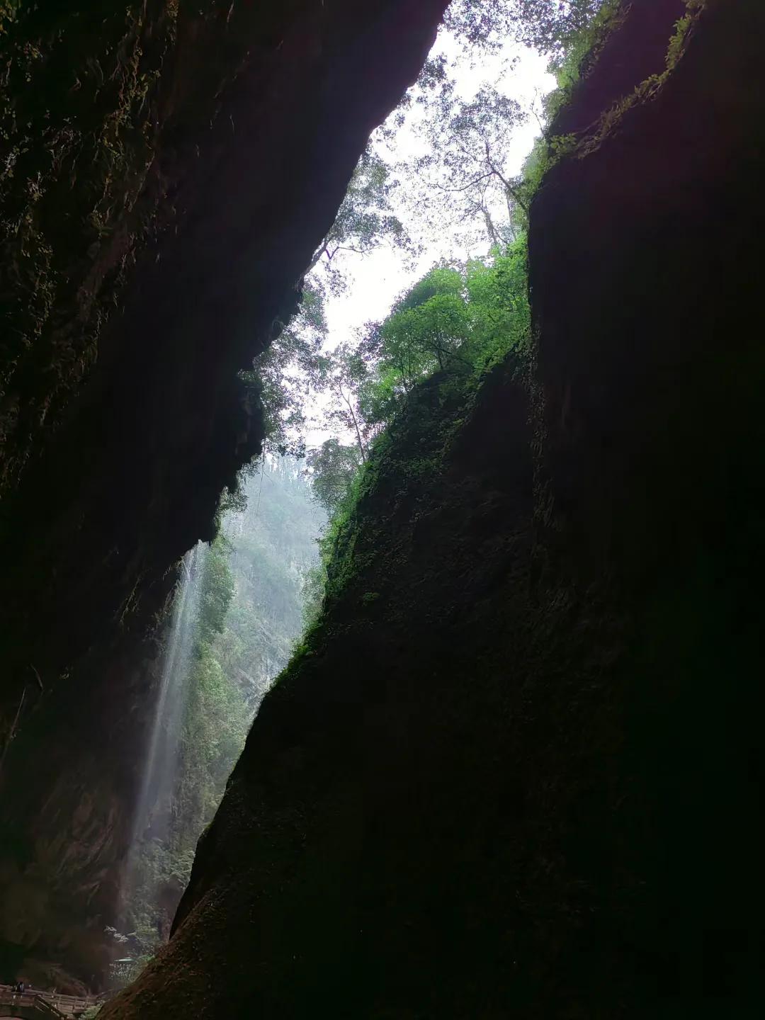 ​美丑有命
胖瘦在天
～
​爱可以慢慢谈
肉必须得趁热吃
～
​减肥呢 我也想