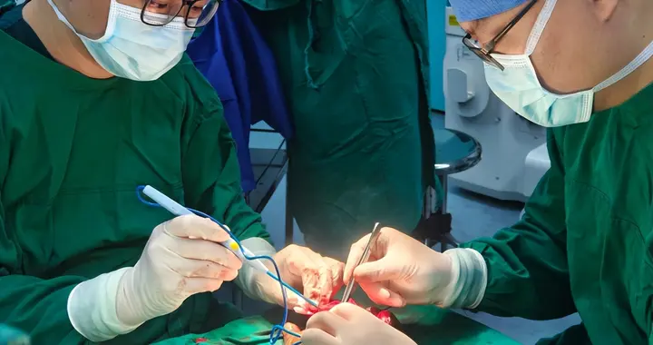 尼日利亚患者赴中国求医，治愈长达26年的顽疾