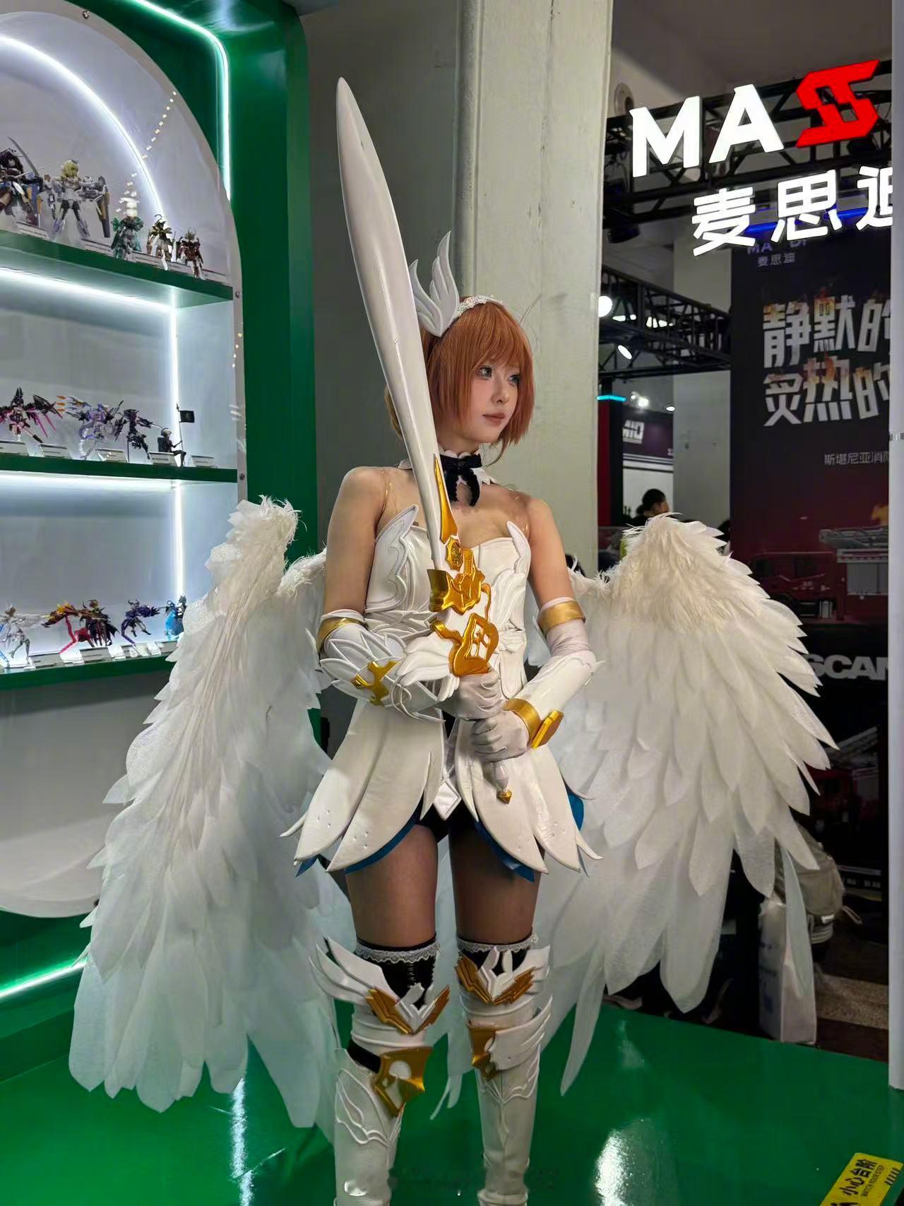 兵器影像 2026我又来了，今天的人气很旺，好多新品都卖断货了。 