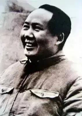 阜平能富
        1948年4月13日，中央机关和毛主席住在了阜平县的下