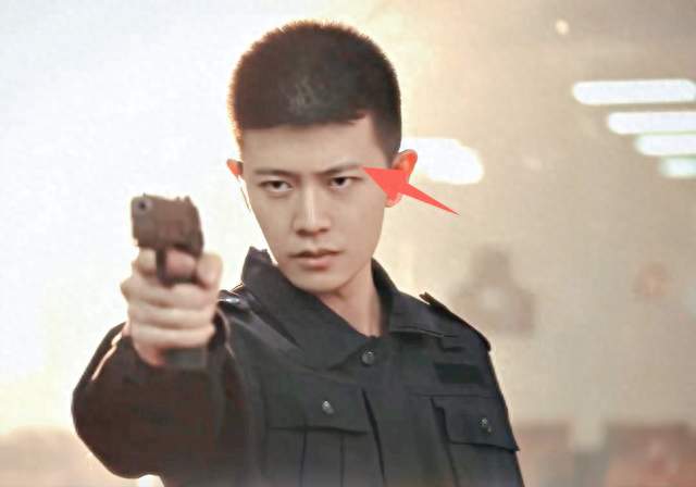 《深渊无间》首播，任嘉伦、秦俊杰双雄对决，观众评价出奇一致