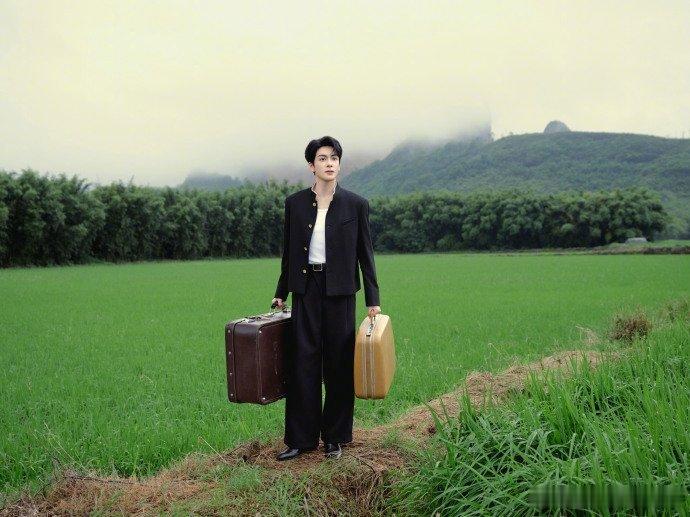 曾舜晞宣传自己家乡广东文旅首席推荐官曾舜晞上线，为家乡发声，娓娓讲述岭南烟火，看