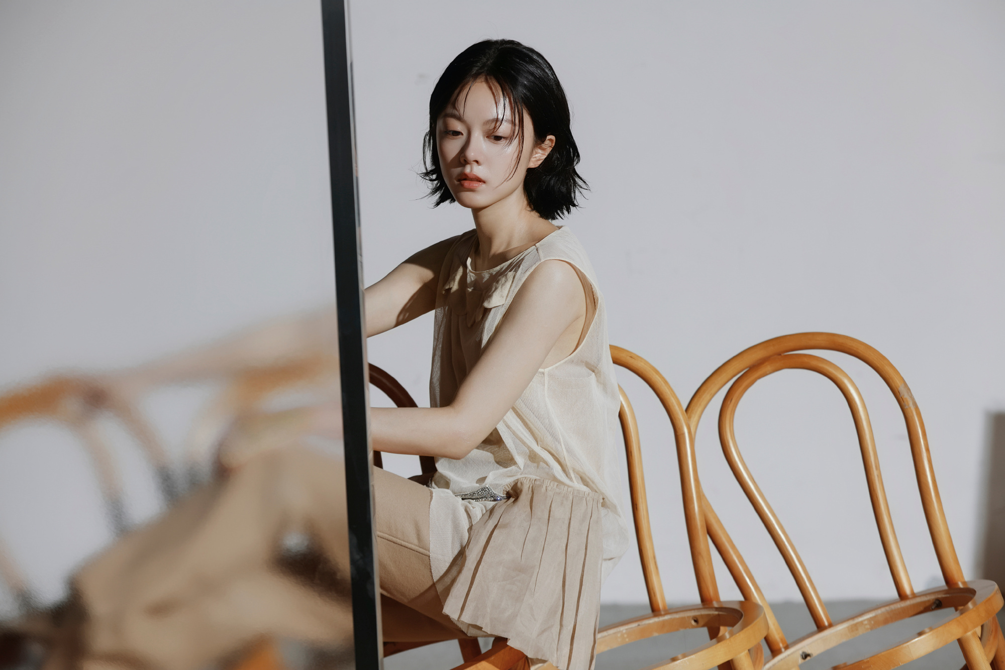 赵今麦楚听雨 🌾赵今麦一念江南 我在想念一个小女孩的碎片...小女孩什么时候发