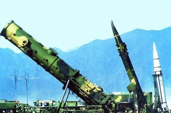 美国一帮战略专家最近终于说了句大实话：中国已经是比当年苏联更强大的超级大国，继续