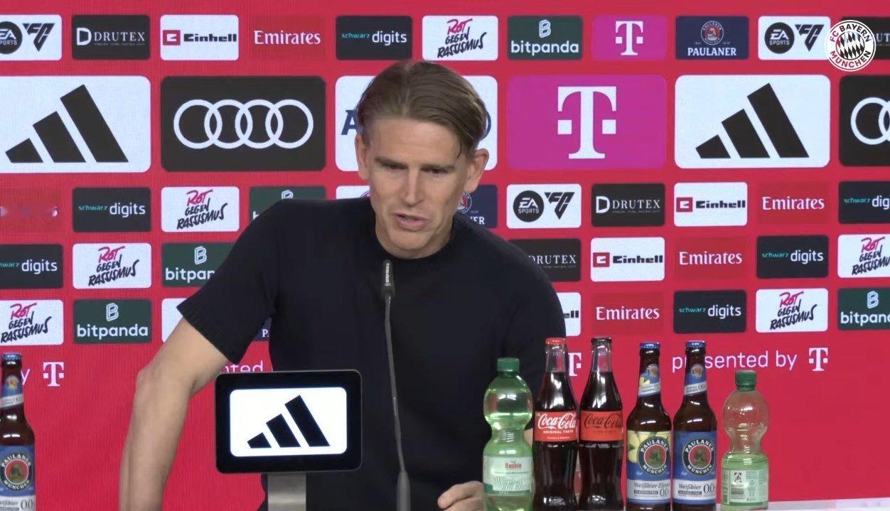 【弗罗因德：对记者在安联受伤感到遗憾，我和埃贝尔一起工作很顺利】弗罗因德谈欧足联