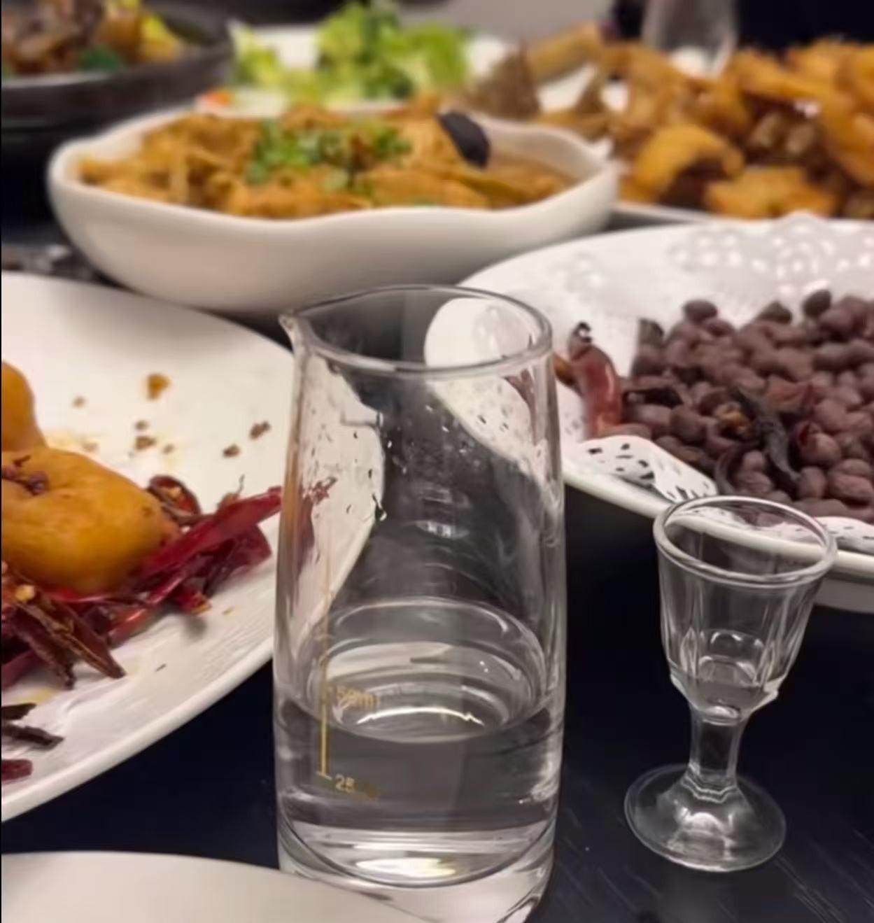 怪不得优质大龄女生越来越难嫁，真相太现实
但这种“不愿将就”的心态，在有限的资源