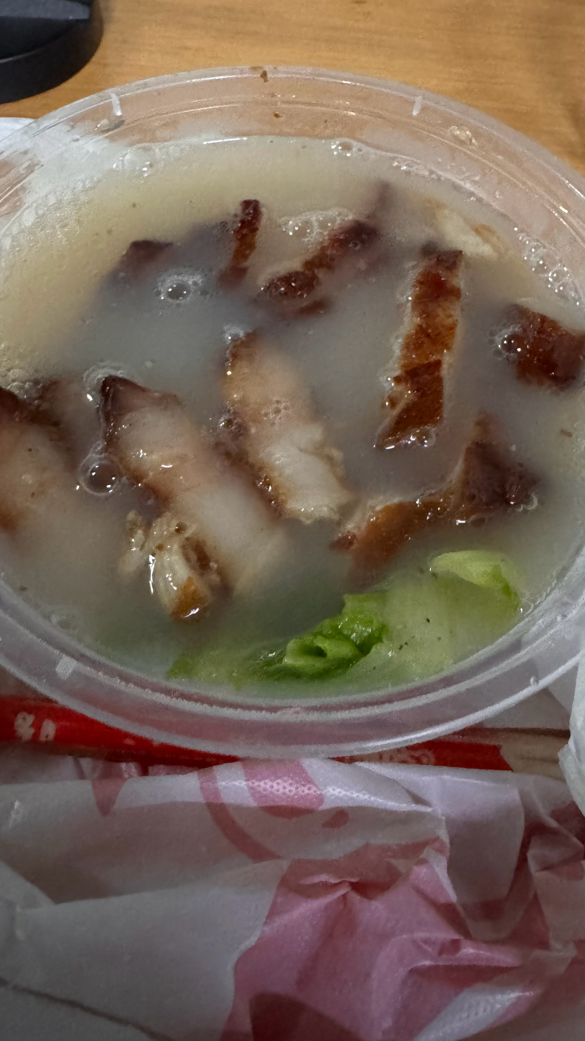 午饭吃个叉烧粉然后就睡觉，美汁汁 ​​​