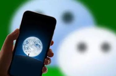 “00后”整顿职场？上海小刘离职吐槽老板反被告，法院判决构成名誉侵权！“00后”