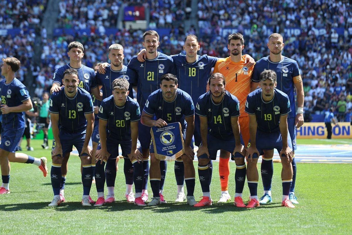 美国3-2输给土耳其后，仍然拿到小组第一，下一轮将面对波黑。表面看排名没受影响，