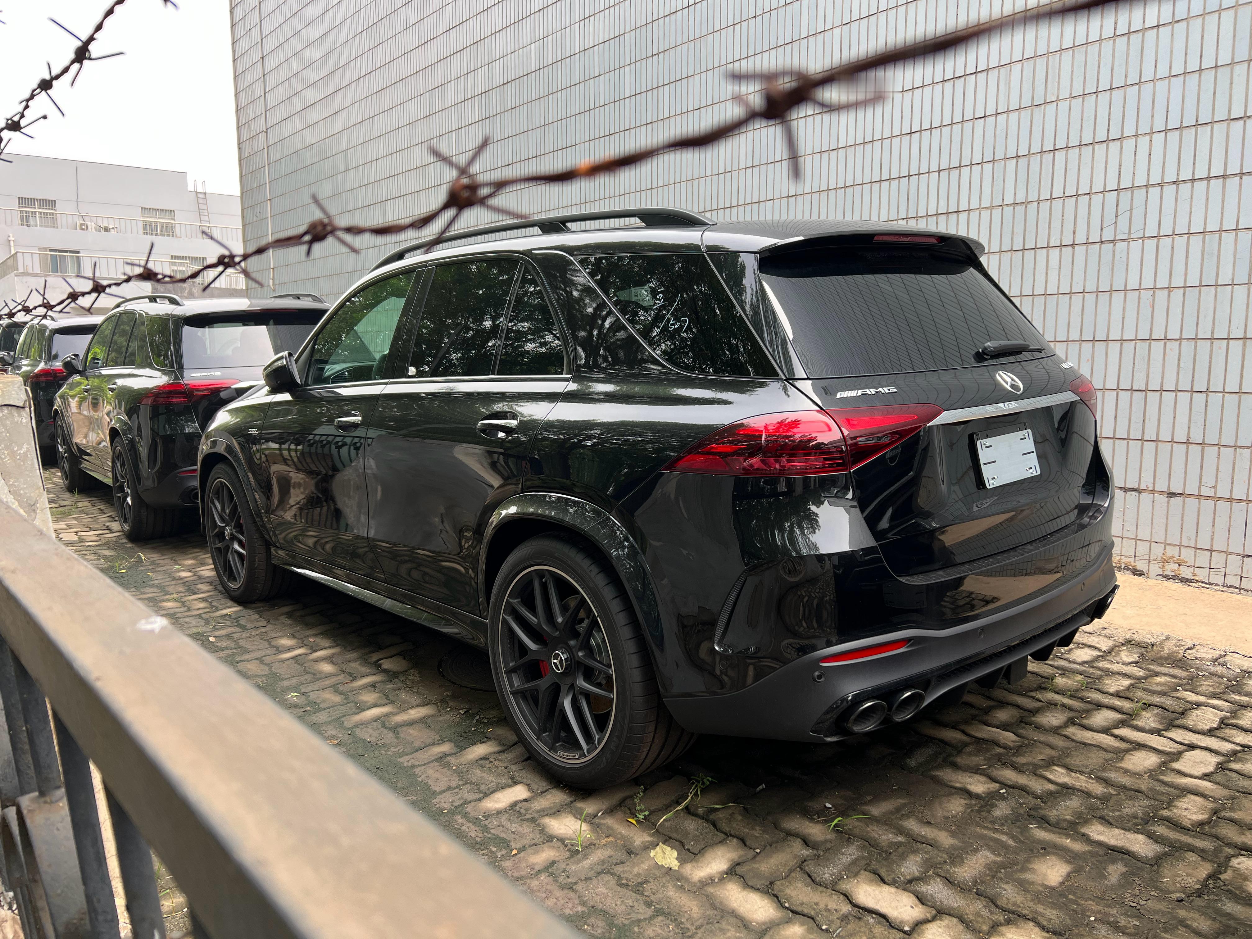 GLE53 AMG 挺好的车可惜这行情了平行进口的要110+ 120中规反而便宜