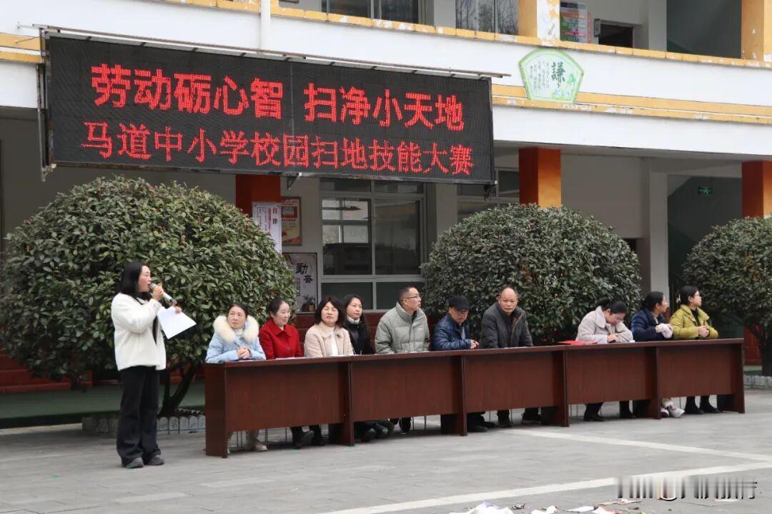 为深入贯彻落实汉中市留坝县新时代文明实践中心“坚持以群众需求为导向，将文明理念融